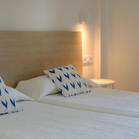 Hostal Jakiton Palmanova المظهر الخارجي الصورة