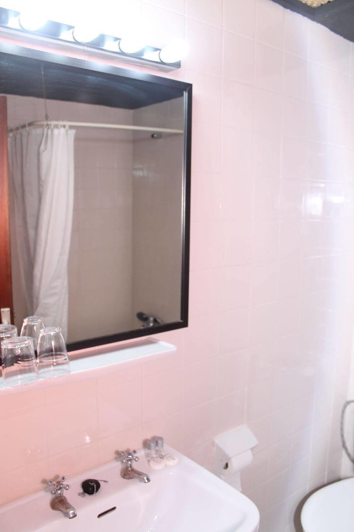 Hostal Jakiton Palmanova المظهر الخارجي الصورة